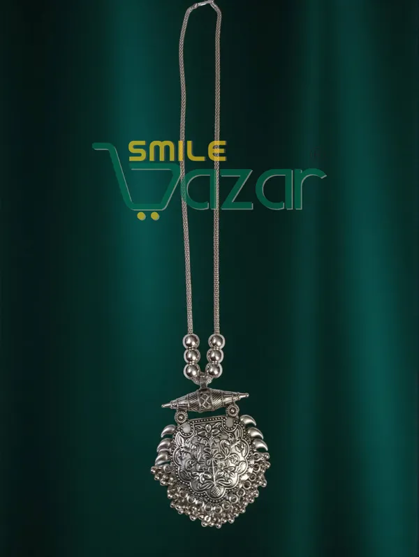 Artificial_Oxidised_Silver_Big_Pendant_Necklace_Chain_Stylish_Jewellery__–_Antique_Statement_Jewellery_for_Girls_&_Women_-_1_PC