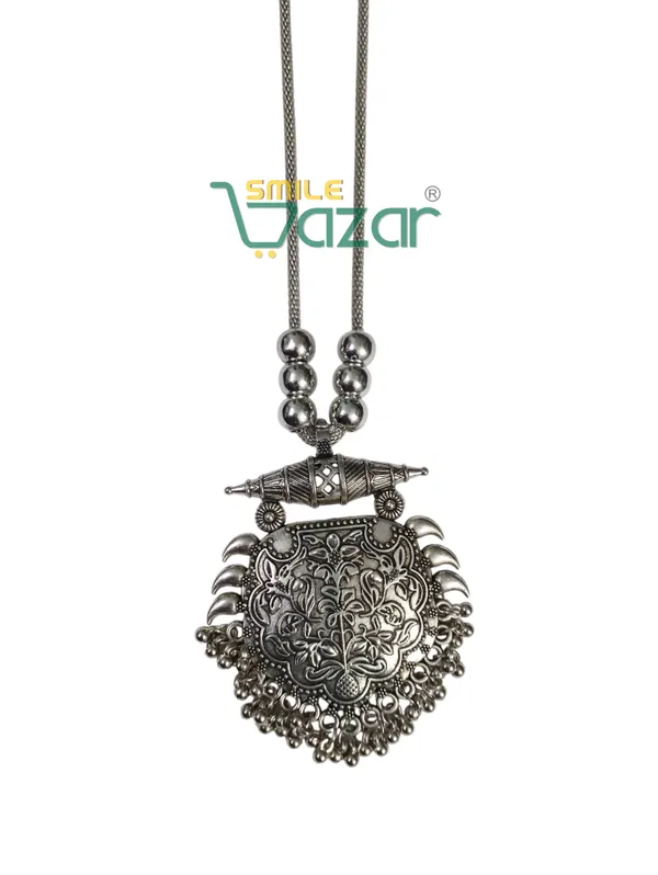 Artificial_Oxidised_Silver_Big_Pendant_Necklace_Chain_Stylish_Jewellery__–_Antique_Statement_Jewellery_for_Girls_&_Women_-_1_PC