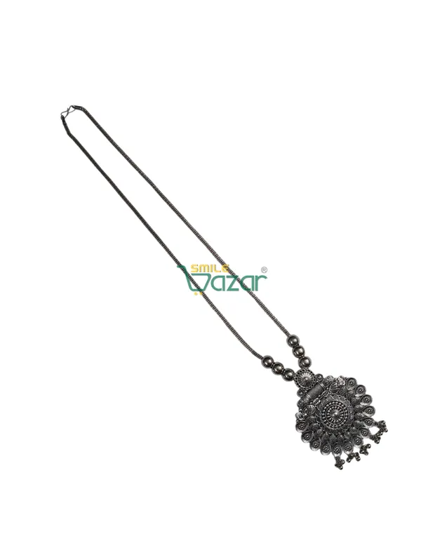 Artificial_Oxidised_Silver_Big_Pendant_Necklace_Chain_–_Antique_Statement_Jewellery_for_Girls_&_Women_-_1_PC