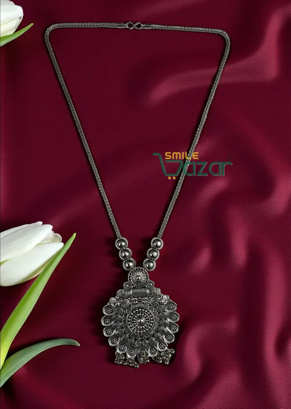 Artificial_Oxidised_Silver_Big_Pendant_Necklace_Chain_–_Antique_Statement_Jewellery_for_Girls_&_Women_-_1_PC