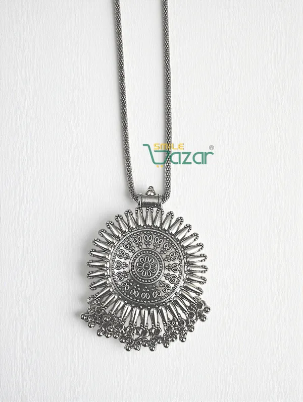 Artificial_Oxidised_Silver_Big_Pendant_Necklace_Chain_–_Antique_Statement_Jewellery_for_Women_-_1_PC