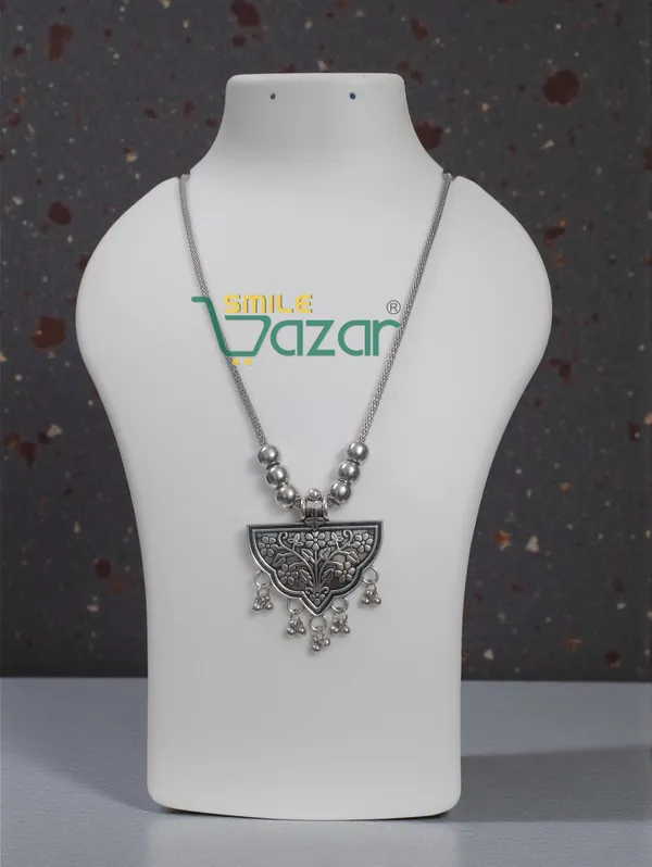 Artificial_Oxidised_Silver_Trendy_Big_Pendant_Necklace_Stylish_Necklace_Chain_Jewellery_–_1_PC