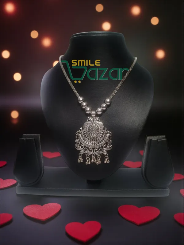 Artificial_Oxidised_Traditional_Silver_Big_Pendant_Necklace_Chain_Stylish_Jewellery__–_Antique_Statement_Jewellery_for_Girls_&_Women_-_1_PC