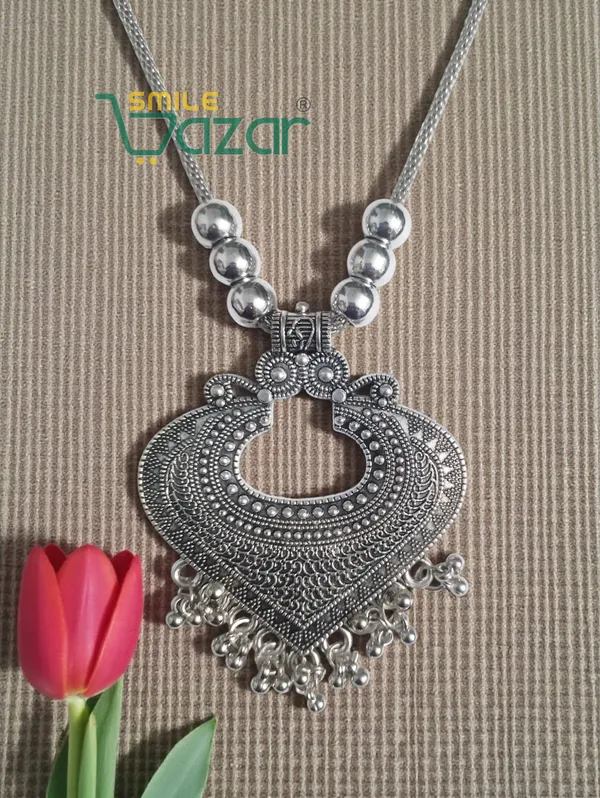 Artificial_Oxidised_Traditional_Silver_Big_Pendant_Necklace_Stylish_Necklace_Chain_Jewellery_–_1_PC