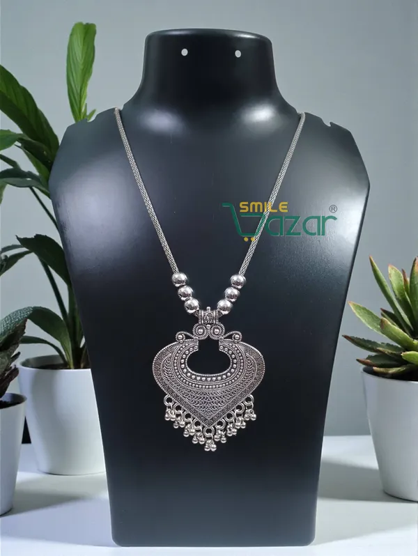 Artificial_Oxidised_Traditional_Silver_Big_Pendant_Necklace_Stylish_Necklace_Chain_Jewellery_–_1_PC
