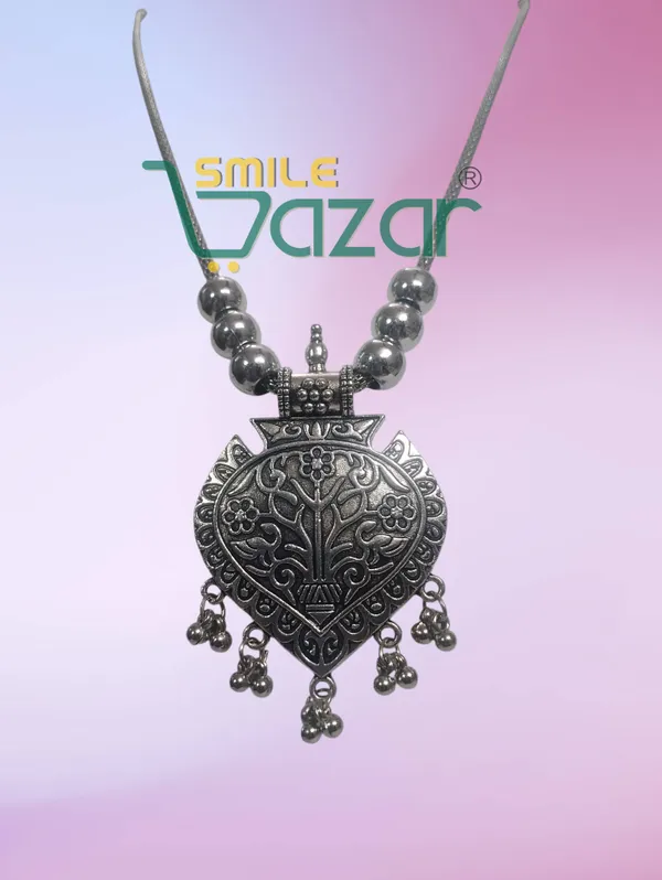 Artificial_Oxidised_Traditional_Silver_Big_Pendant_Necklace_Stylish_Necklace_Chain_Jewellery_–_Antique_Statement_Jewellery_for_Girls_&_Women_-_1_PC