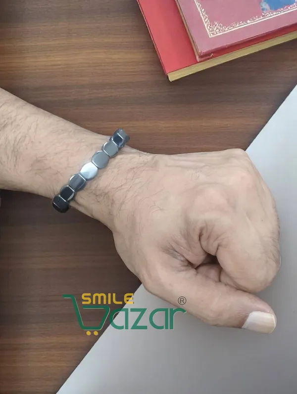 ChARCOAL_GRAY_-_PREMIUM_GUN_METAL_BRACELET_FASHION_WRISTBAND_BRACELET_FRIENDSHIP_BAND_FOR_MEN_AND_WOMEN_SKIN_FRIENDLY