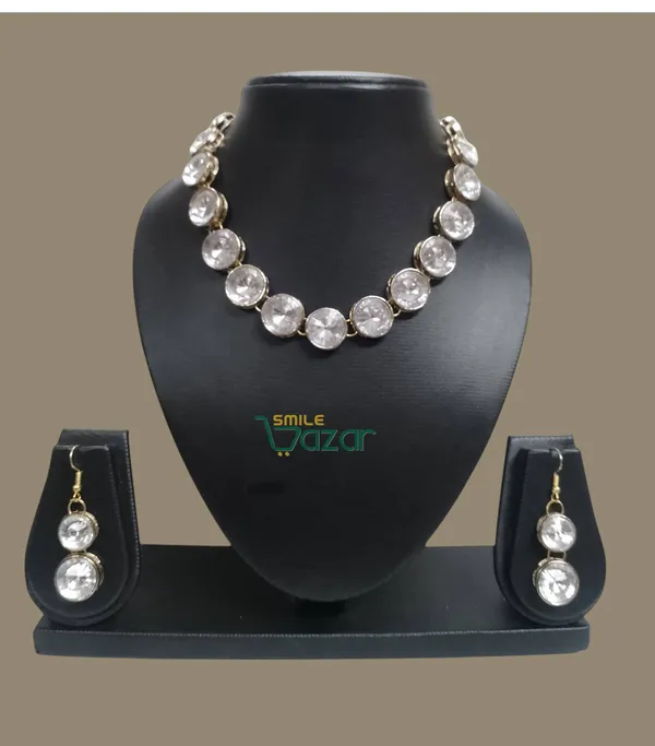 Elegant_Kundan_Necklace_Set_For_All_Occasions