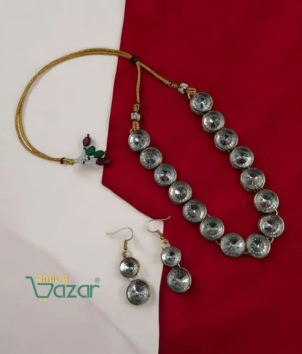 Elegant_Kundan_Necklace_Set_For_All_Occasions