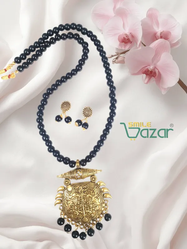 Ethnic_Big_Pendant_Artificial_Oxidised_Necklace_Set__for_Girls_&_Women_-_BLACK