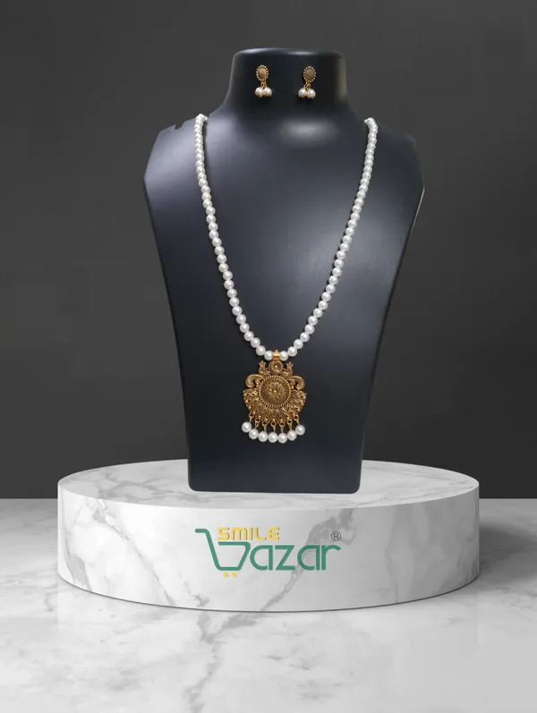 Ethnic_Big_Pendant_Artificial_Oxidised_Necklace_Set__for_Girls_&_Women_-_WHITE