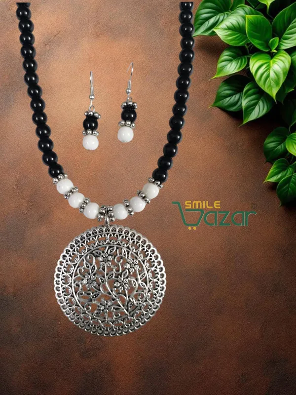 Ethnic_Big_Pendant_Artificial_Oxidised_Necklace_Set__for_Girls_&_Women_-__BLACK_&_WHITE