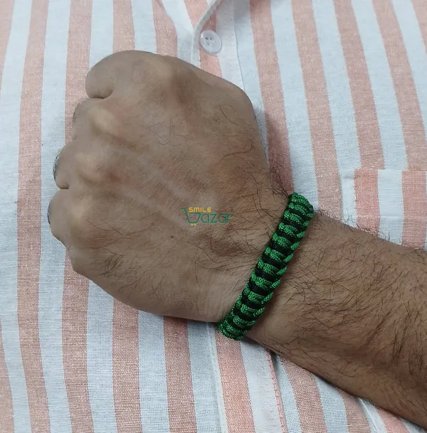 GREEN_AND_BLACK_COLOUR_HANDMADE__BRACELET_ADJUSTABLE_WRISTBAND_BRACELET_FRIENDSHIP_BAND_FOR_WOMEN_AND_MEN_SKIN_FRIENDLY