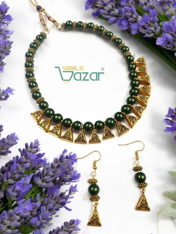 Green_Necklace_And_Earring_Set_For_Women_And_Girls