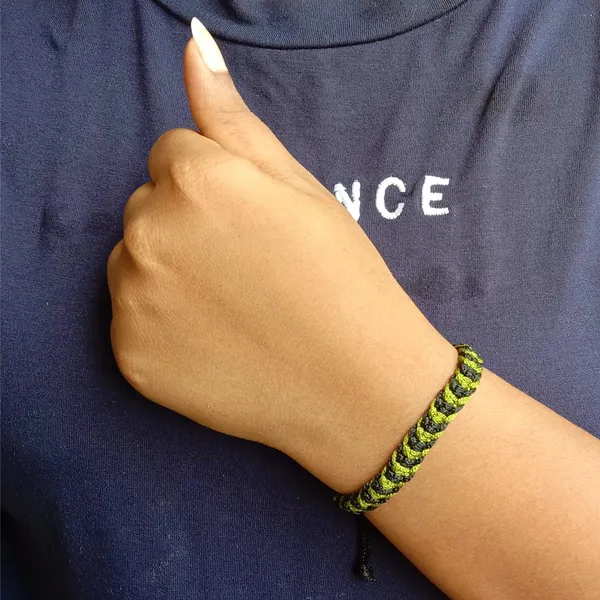 Military_Green_And_Black__Bracelet_Adjustable_Charming_Wristband_Handmade_Macrame_Friendship_Band_For_Women_And_Men
