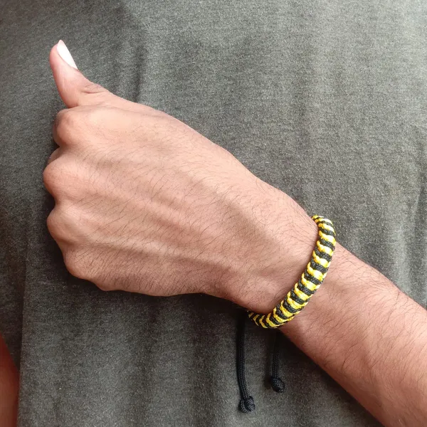 Yellow_And_Black_Bracelet_Adjustable_Charming_Wristband_Handmade_Macrame_Friendship_Band_For_Women_And_Men