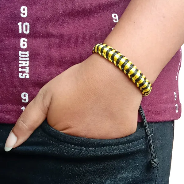 Yellow_And_Black_Bracelet_Adjustable_Charming_Wristband_Handmade_Macrame_Friendship_Band_For_Women_And_Men
