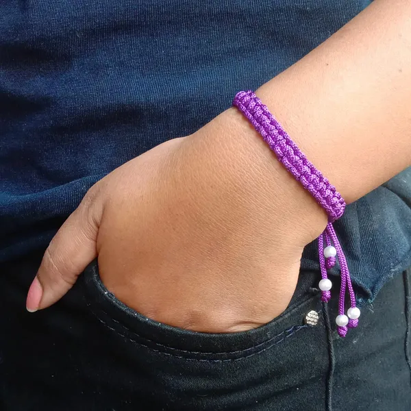Violet_Bracelet_Adjustable_Charming_Wristband_Handmade_Macrame_Friendship_Band_For_Women_And_Men