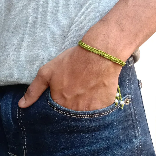 Military_Green_Bracelet_Adjustable_Charming_Wristband_Handmade_Macrame_Friendship_Band_For_Women_And_Men
