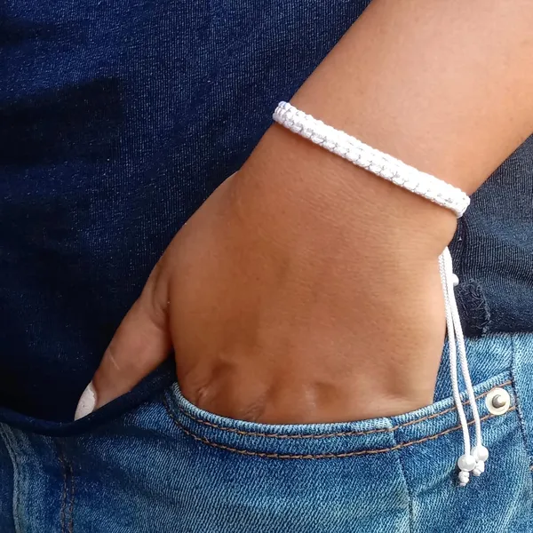 White_Bracelet_Adjustable_Charming_Wristband_Handmade_Macrame_Friendship_Band_For_Women_And_Men