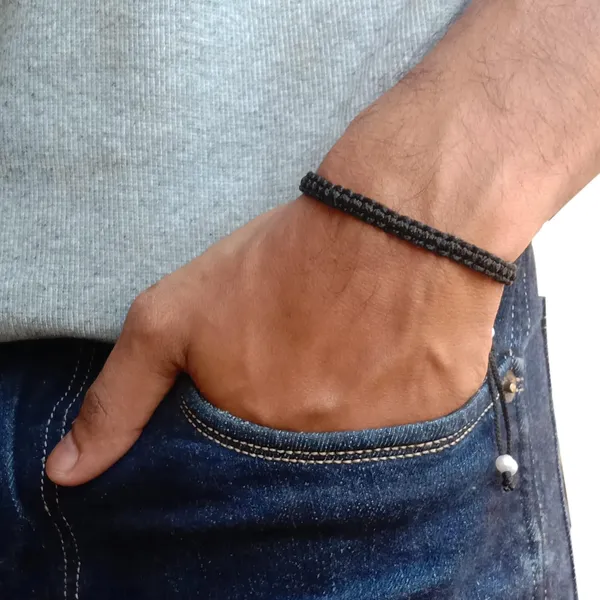 Black_Bracelet_Adjustable_Charming_Wristband_Handmade_Macrame_Friendship_Band_For_Women_And_Men