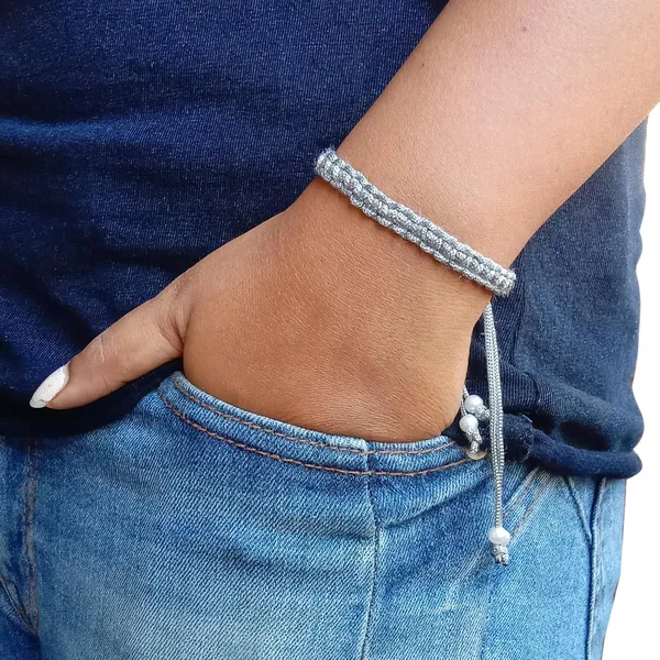 Grey_Adjustable_Charming_Wristband_Handmade_Macrame_Bracelet_Friendship_Band_For_Women_And_Men