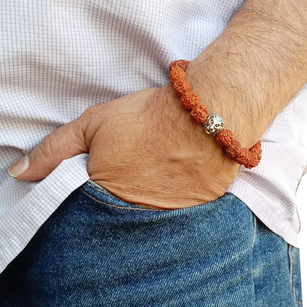 Brown_Rudraksha_Bracelet_With_Lion_Head_Charm_Stretchable_Energized_Wristband_Gift_For_Special_Ones.