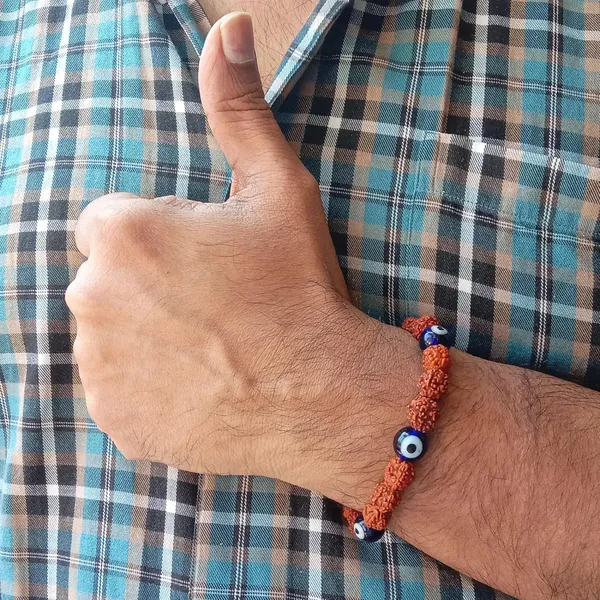 Brown_Rudraksha_With_Evil_Eye_Bracelet_Stretchable_Energized_Band_Gift_For_Special_Ones