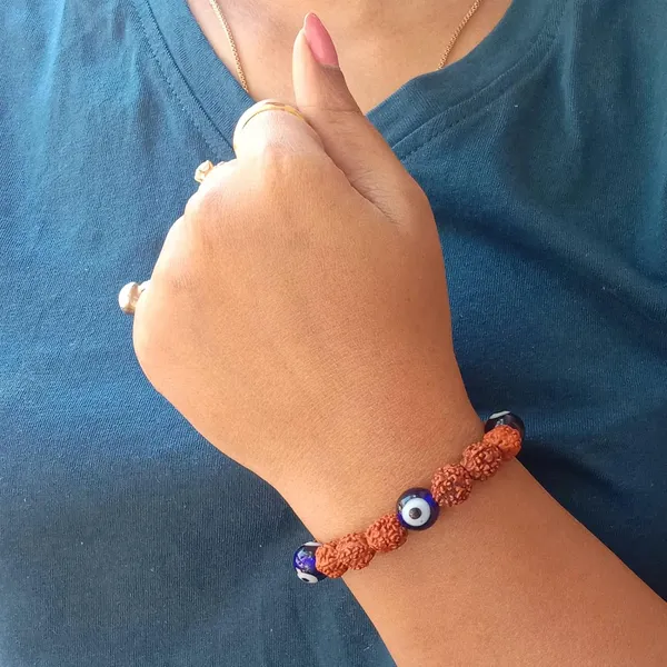 Brown_Rudraksha_With_Evil_Eye_Bracelet_Stretchable_Energized_Band_Gift_For_Special_Ones