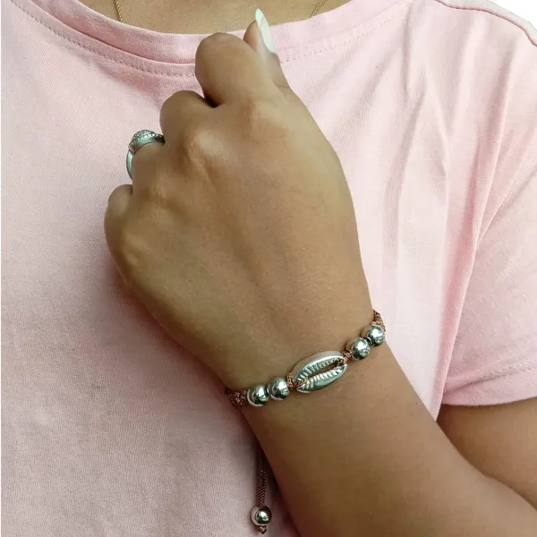 Brown_Cowrie_Shell_Charm_Bracelet_Adjustable_Handmade_Bracelet_For_Girls,_Men,_Boys_And_Women