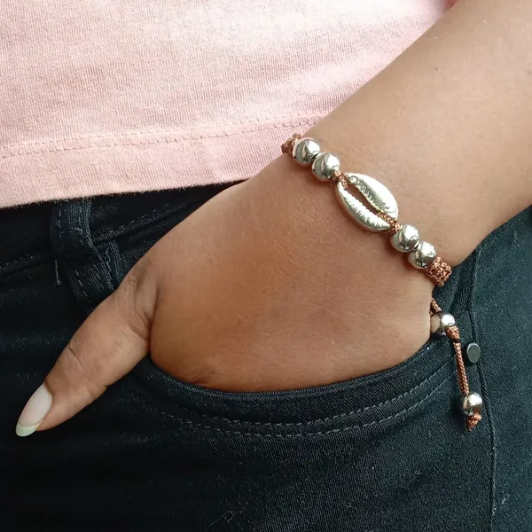 Brown_Cowrie_Shell_Charm_Bracelet_Adjustable_Handmade_Bracelet_For_Girls,_Men,_Boys_And_Women