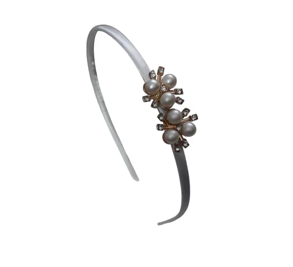 White_Floral_Hairband_Flower_Accessories_Tiara_For_Women_Wedding_-_1_Pc