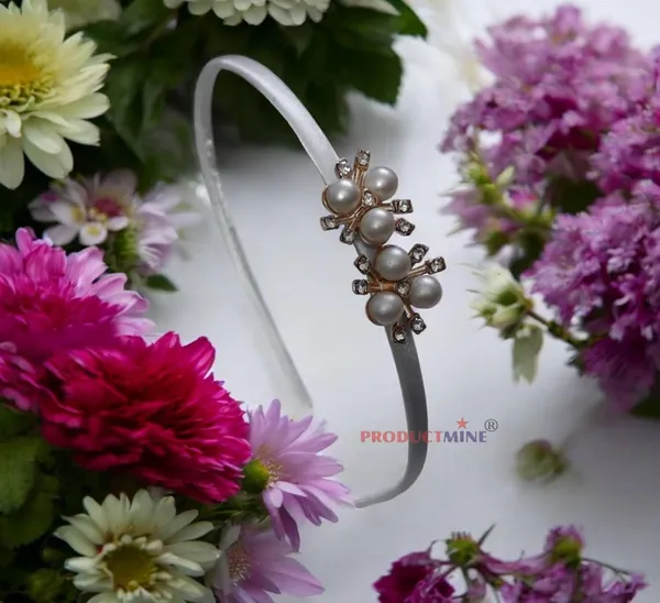 White_Floral_Hairband_Flower_Accessories_Tiara_For_Women_Wedding_-_1_Pc
