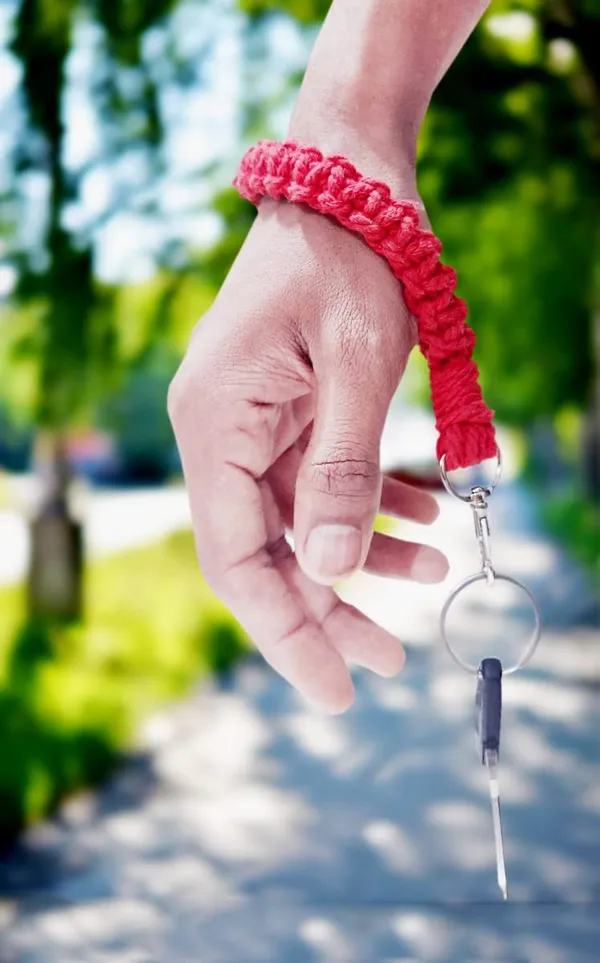 Red_Macrame_Wristlet_Keychain_Handmade_Braided_Twisted_Hand_Wrist_Lanyard_For_Keys