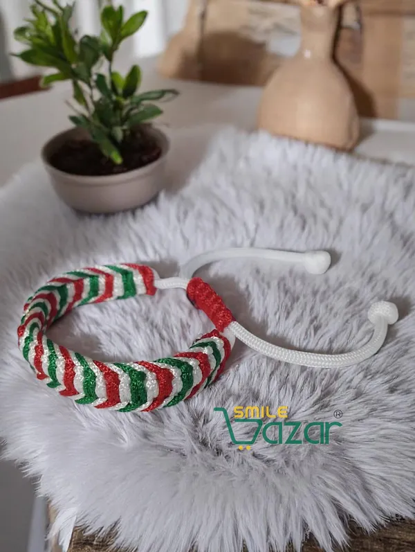 RED,WHITE,GREEN_-_HANDMADE__BRACELET_ADJUSTABLE_WRISTBAND_BRACELET_FRIENDSHIP_BAND_FOR_WOMEN_AND_MEN_SKIN_FRIENDLY