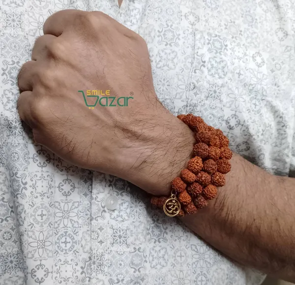 Rudraksha_Memory_Wire_Bracelet_With_Om_Charm_Stretchable_Energized_Wristband_Gift_For_Special_Ones
