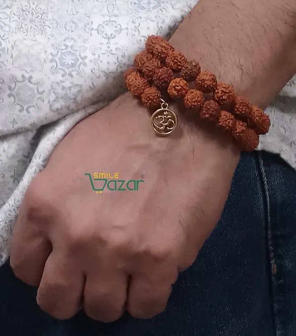 Rudraksha_Memory_Wire_Bracelet_With_Om_Charm_Stretchable_Energized_Wristband_Gift_For_Special_Ones