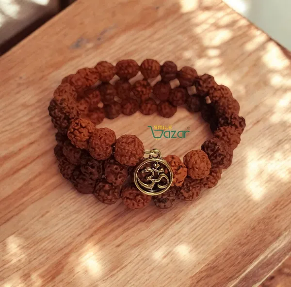 Rudraksha_Memory_Wire_Bracelet_With_Om_Charm_Stretchable_Energized_Wristband_Gift_For_Special_Ones