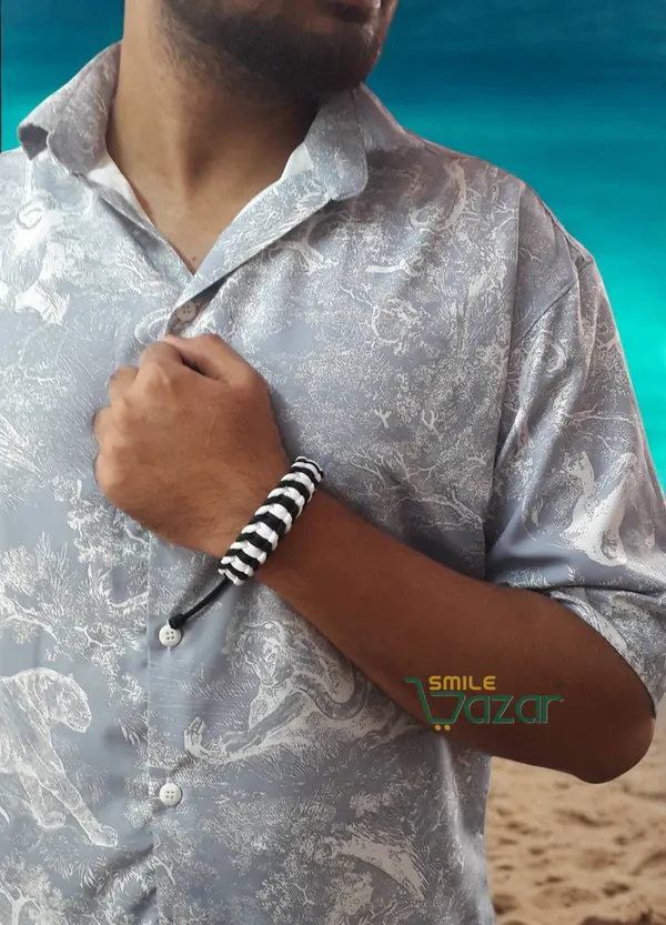 Black_And_White_Handmade__Bracelet_Adjustable_Wristband_Bracelet_Friendship_Band_For_Women_And_Men