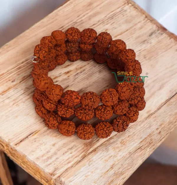 Rudraksha_Memory_Wire_Bracelet_With_Stretchable_Energized_Wristband_Gift_For_Special_Ones.