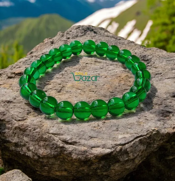 Stretchable_Handmade_Bracelet_Friendship_Band_For_Men_And_Women_-_Green