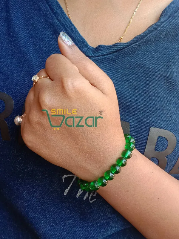 Stretchable_Handmade_Bracelet_Friendship_Band_For_Men_And_Women_-_Green