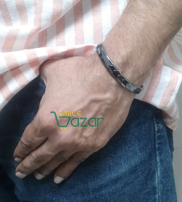 STYLISH_GUN_METAL_BRACELET_FASHION_WRISTBAND_BRACELET_FRIENDSHIP_BAND_FOR_MEN_AND_WOMEN_SKIN_FRIENDLY_-_CHARCOAL GREY