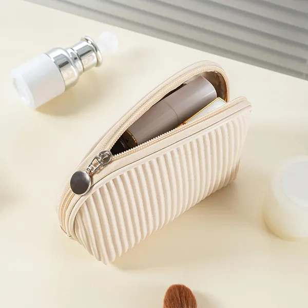 BLUE_BEADS_Small_Quilted_Design_Cute_Makeup_Bag,_Mini_Cosmetic_Pouch,_Beauty_Bag,_Handy_Zipper_Pouch,_Portable_Travel_Bag,_Women_Girl_(Beige)_15x6.5x12_cm