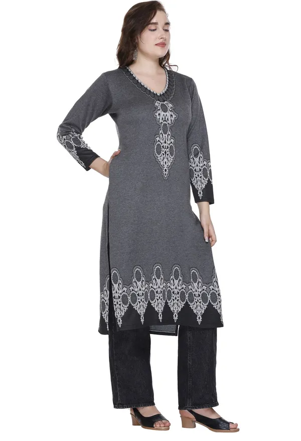 Rosary_Women_Printed_Straight_Kurta_(Black)