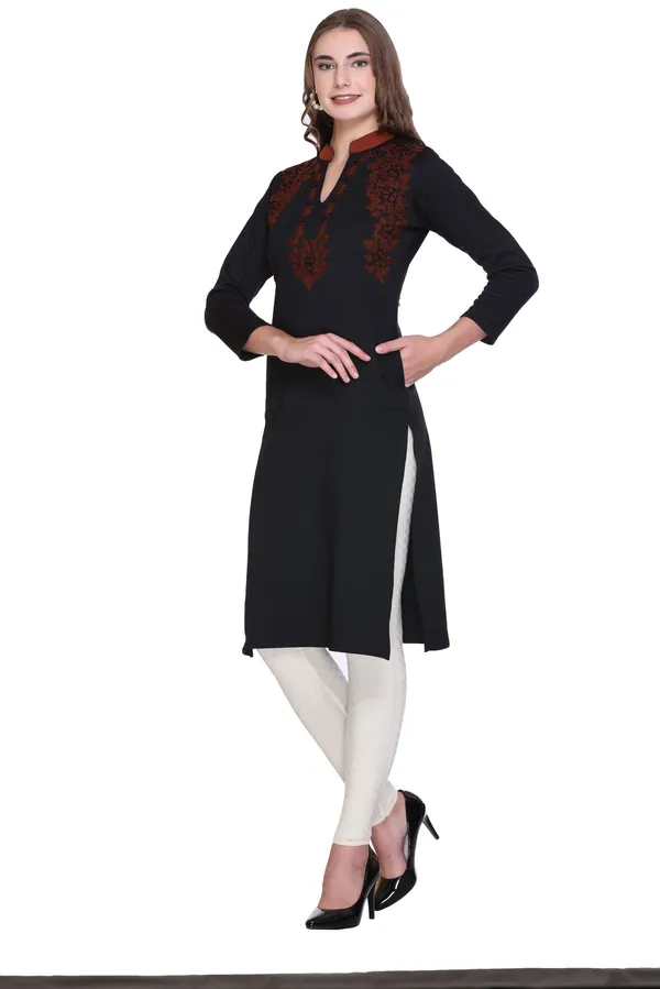 Rosary_Women_Printed_Straight_Kurta_(Black)