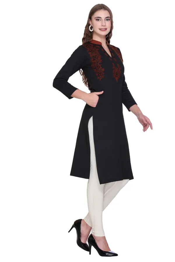 Rosary_Women_Printed_Straight_Kurta_(Black)