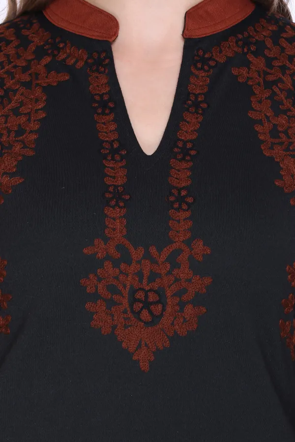Rosary_Women_Printed_Straight_Kurta_(Black)