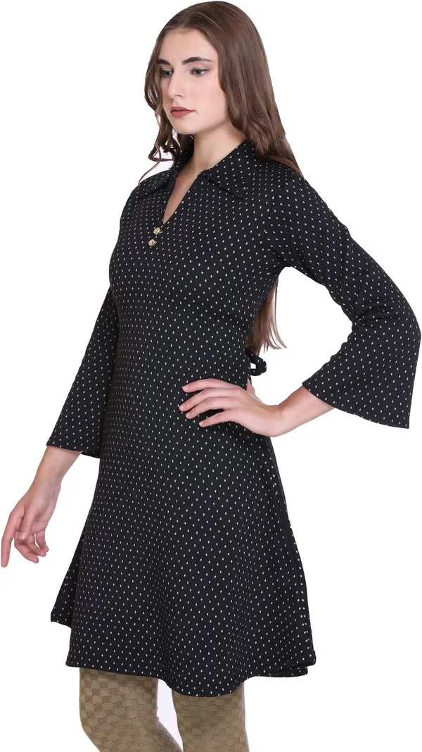 Rosary_Women_Printed_A-line_Kurta_(Gold)