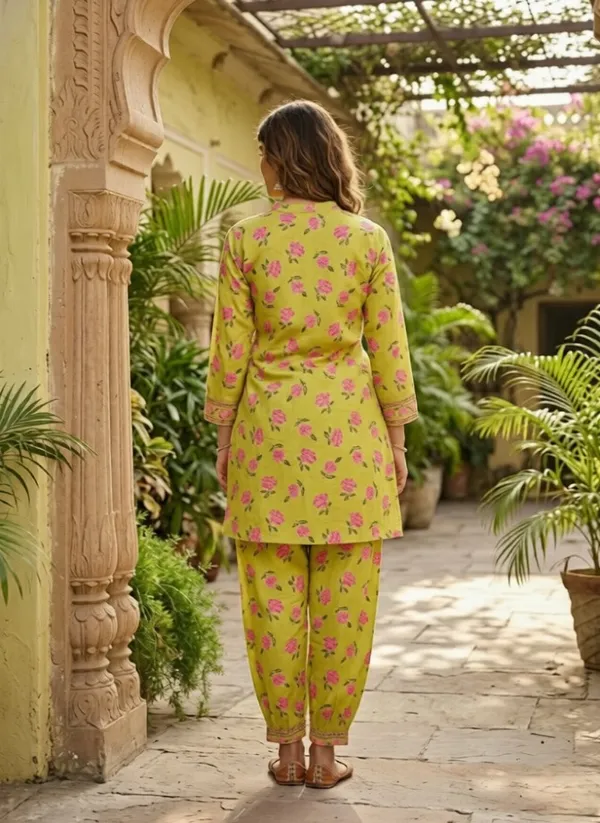 Kurta_and_Salwar_set